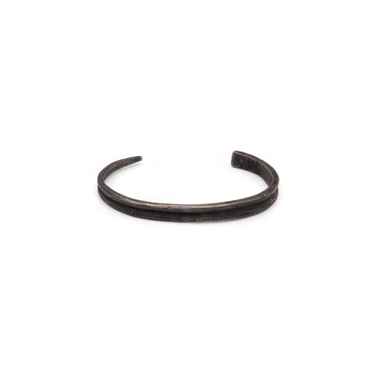 Sliver Cuff Bracelet Recycled Silver Avant Garde Contemporary Jewelry Raw Jewellery Blackened Antiqued Barzakh brz-b-0002 (3)