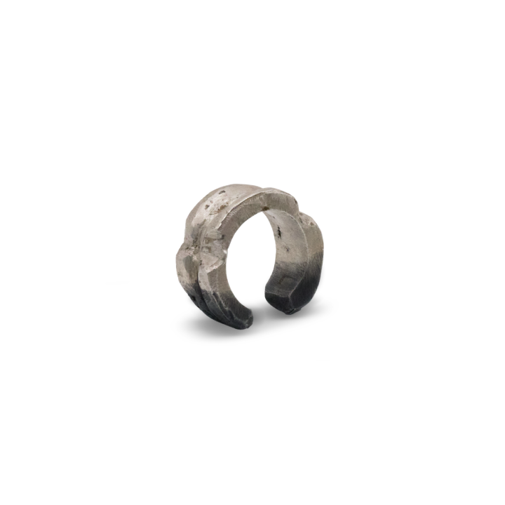 Sliver Ring Recycled Silver Avant Garde Contemporary Jewelry Raw Jewellery Blackened Antiqued Barzakh brz-r-0002 2