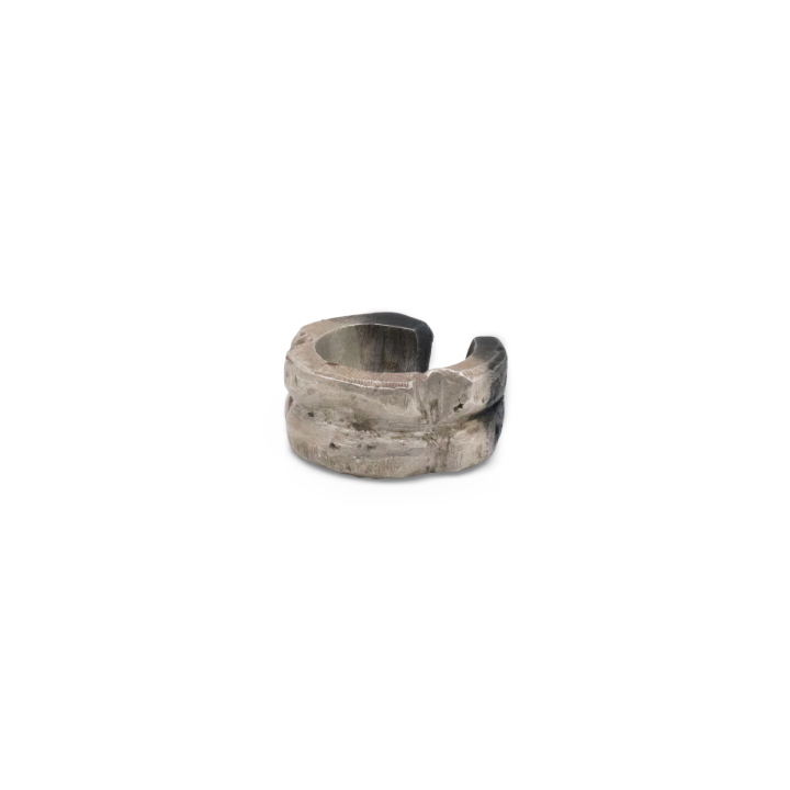 Sliver Ring Recycled Silver Avant Garde Contemporary Jewelry Raw Jewellery Blackened Antiqued Barzakh brz-r-0002 3
