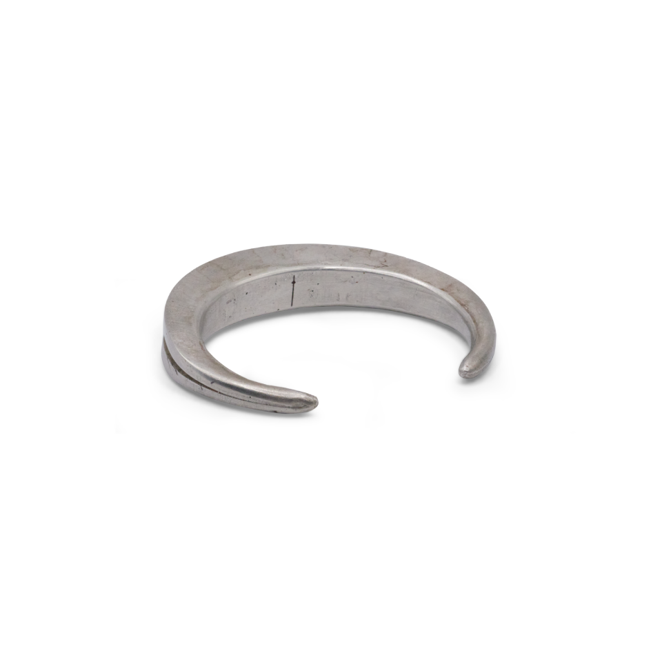 Wounds of a helix cuff bracelet Recycled Silver Avant Garde Contemporary Jewelry Raw Jewellery Blackened Antiqued Barzakh brz-b-0001 (4)